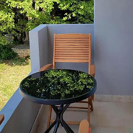 3 Bedroom Cozy In * Barban