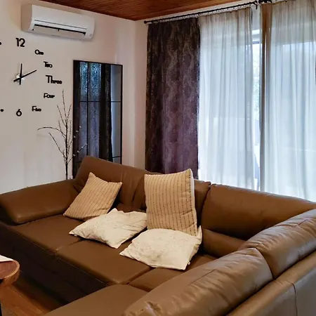 3 Bedroom Beautiful In * Barban